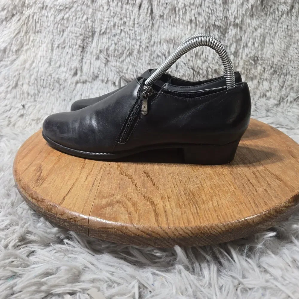 Munro American Proper Leather Heels Womens Size 7.5M Side Zip Black Shoes #6384